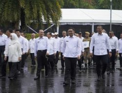 Dibawah Rintik Hujan, Wali Kota dan Wakil Wali Kota Metro Terpilih Ikuti Gladi Pelantikan